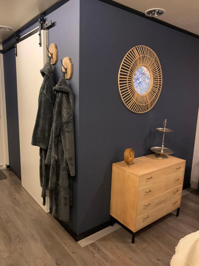 Het Atelier, Sfeervolle B&B Compleet Appartement In Hartje Staphorst Esterno foto